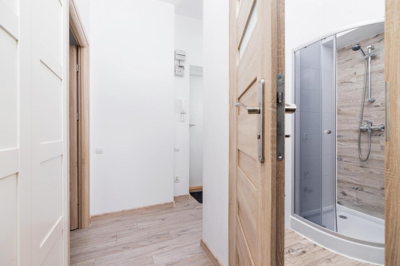 Apartment Bosacka Cracow By Noclegi Renters Krakow Dış mekan fotoğraf